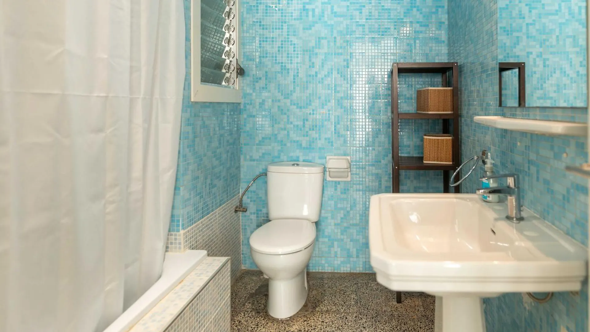 Suitur Apartamento Frente A La Playa De Calafell